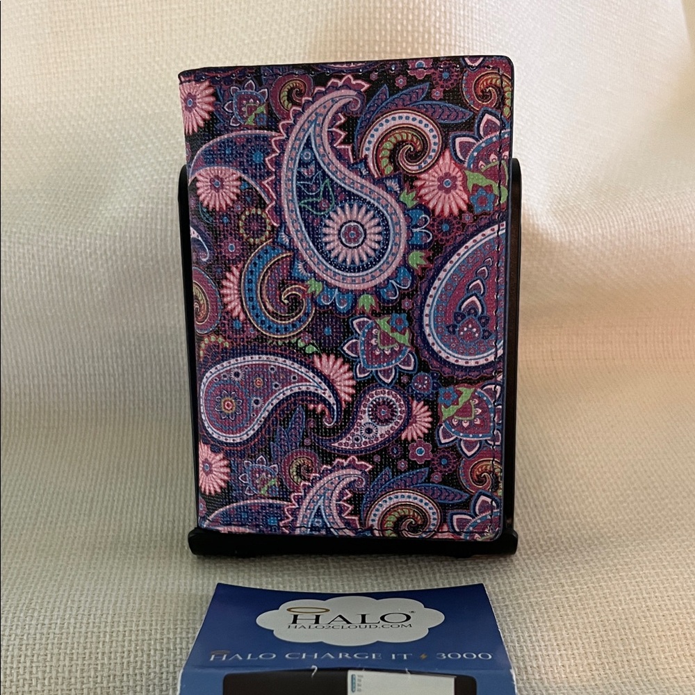 Halo Paisley Charger with Pink and Purple Design
